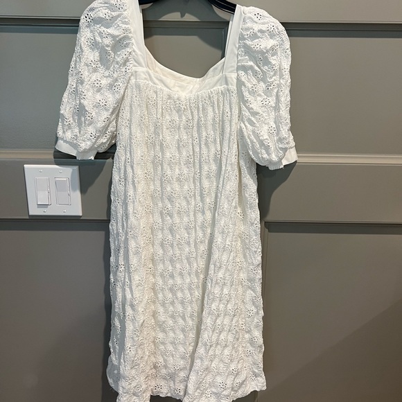 Maeve Dresses & Skirts - Maeve white eyelet mini puff sleeve dress